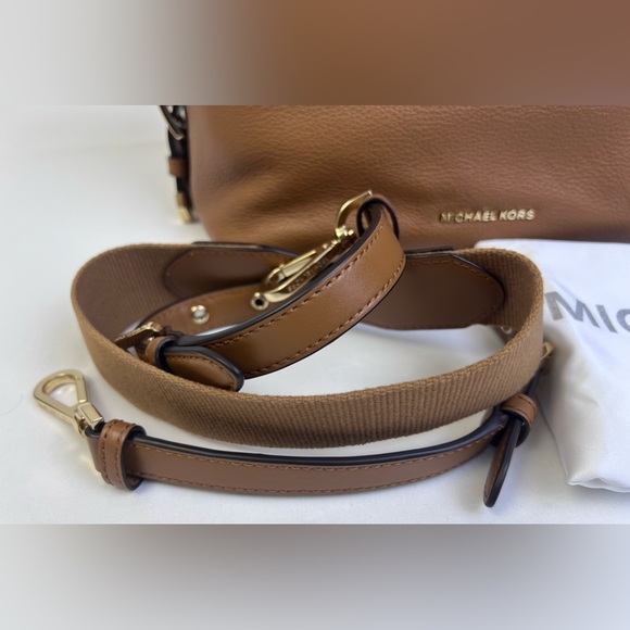 Michael Kors Brooke Pebble Leather Satchel - Picture 2 of 16